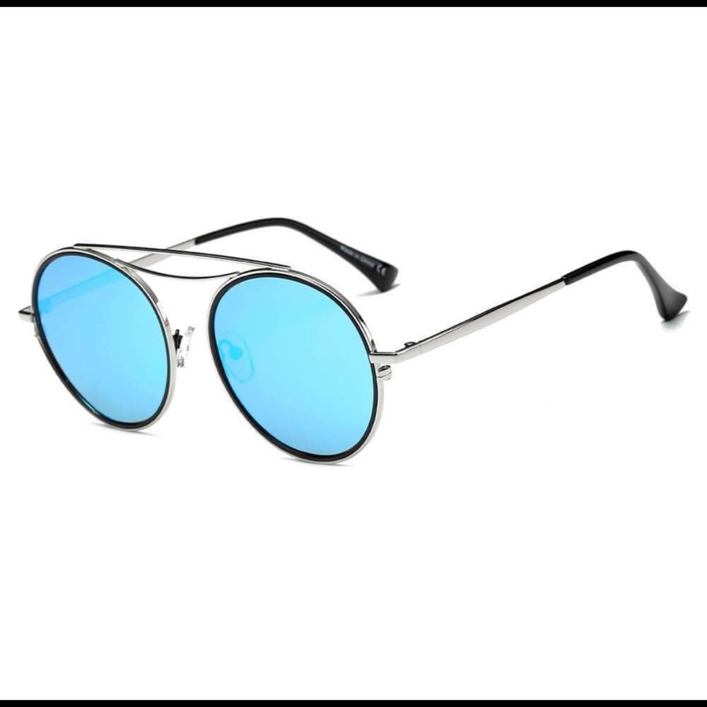 Round polarized sunglasses